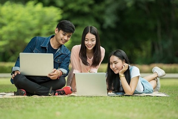 [Giải đáp 2024]: Có nên học đại học online không?