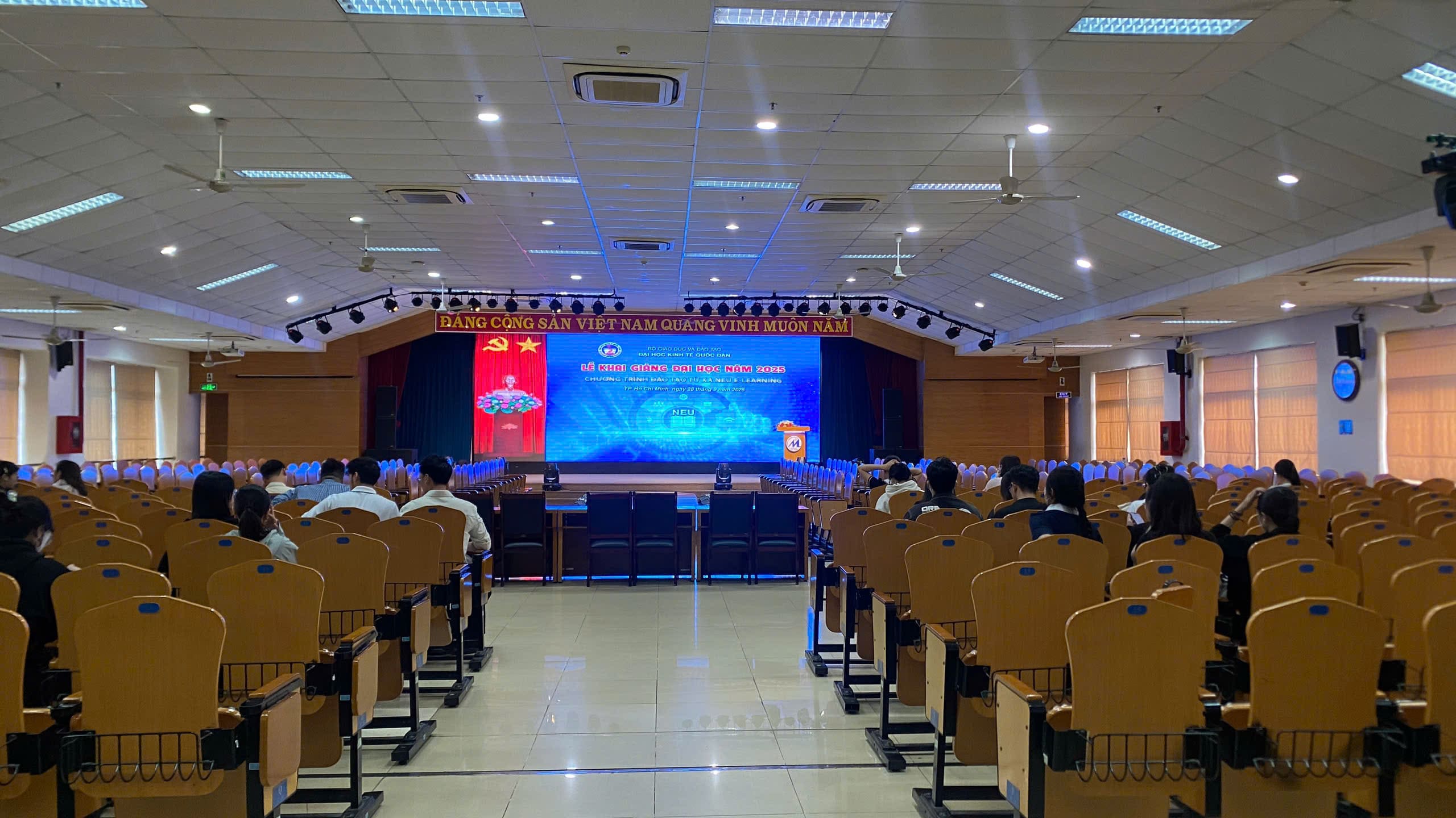 Khai giảng chương trình NEU E-Learning tại TP. Hồ Chí Minh – Đợt 6